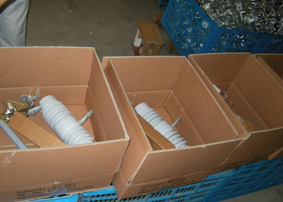 15KV bền ngã cục bảo hiểm cắt hoạt động thuận tiện với 320mm creepage khoảng cách